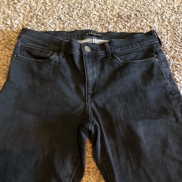 Express Skinny Mid Rise Jeggings - Picture 4 of 10